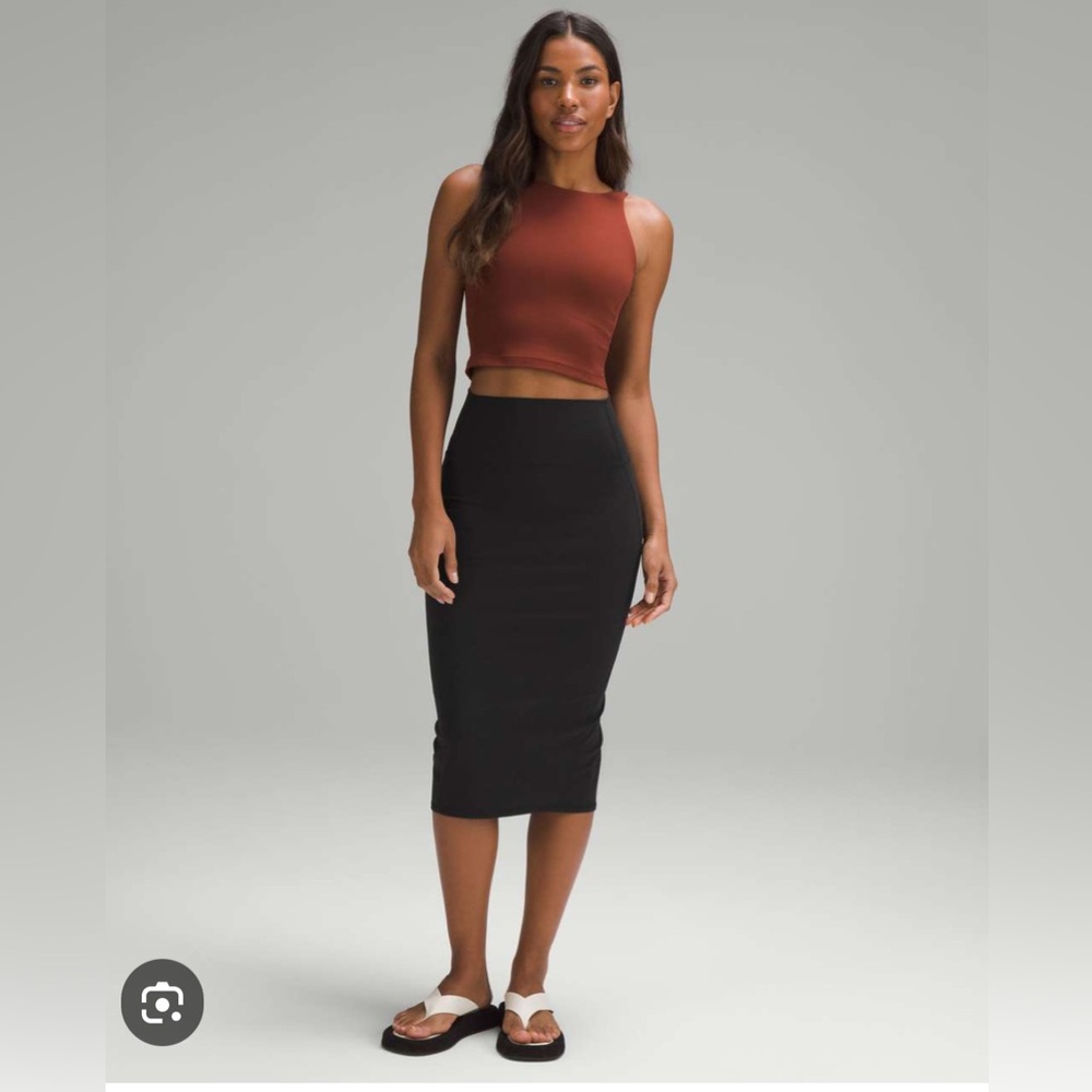 Lululemon Nulu Slim Fit High Rise Midi Skirt 10 Black